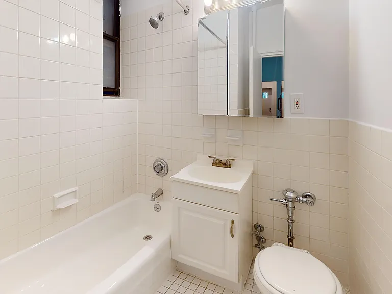 337 E 90th St #1B — Photo 8