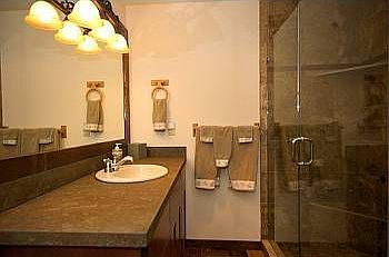 4th image of 2130 Woodleigh Ct