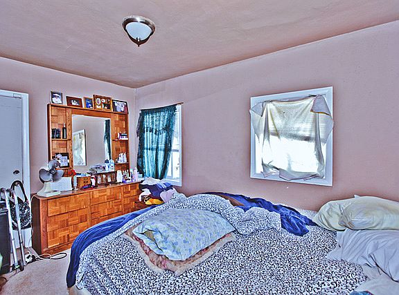 5th image of 561 W 88th St
