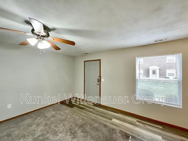 1810-2 Jamestown Rd — Photo 2