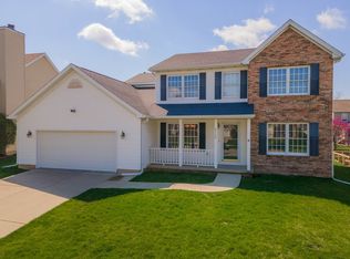 3115 Ridge Crest Dr, Bloomington, IL 61704