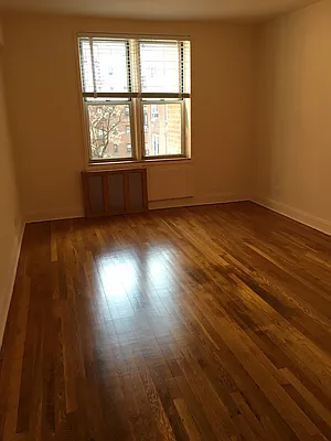 Rented by Kew Forest Realty Inc | media 21