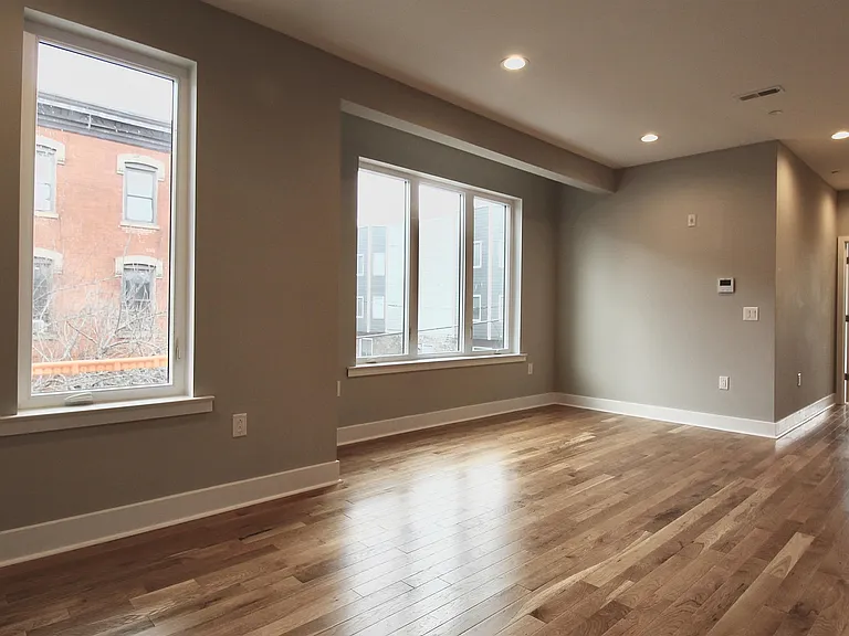 1642 Cambridge St #B — Photo 11