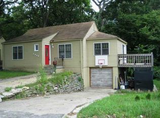 2619 Arnold Rd, Des Moines, IA 50310