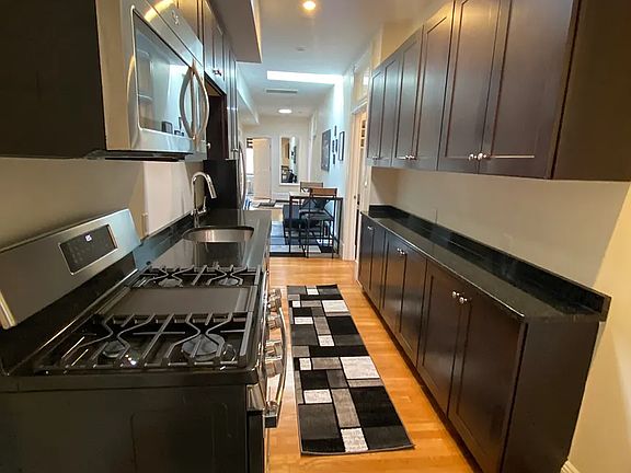 3rd image of 106 Hyde Park Ave #3