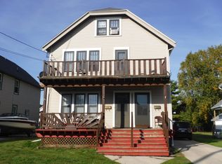 1124 S 16th St, Manitowoc, WI 54220