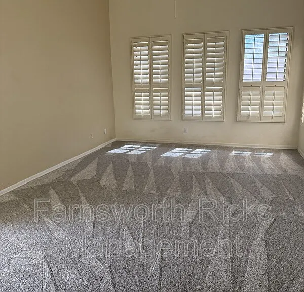 3625 N Katmai — Photo 7