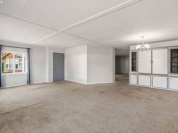 5th image of 1475 Green Acres Rd Space 8