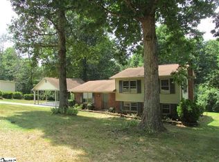 147 Hampton Rd, Easley, SC 29640