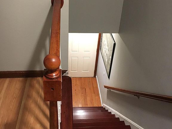 5th image of 399 West St #1