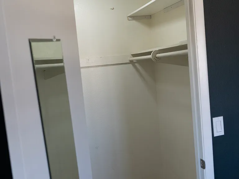 4601 N 21st Ave — Photo 33