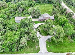 2601 W Ridgewood Blvd, Lincoln, NE 68523