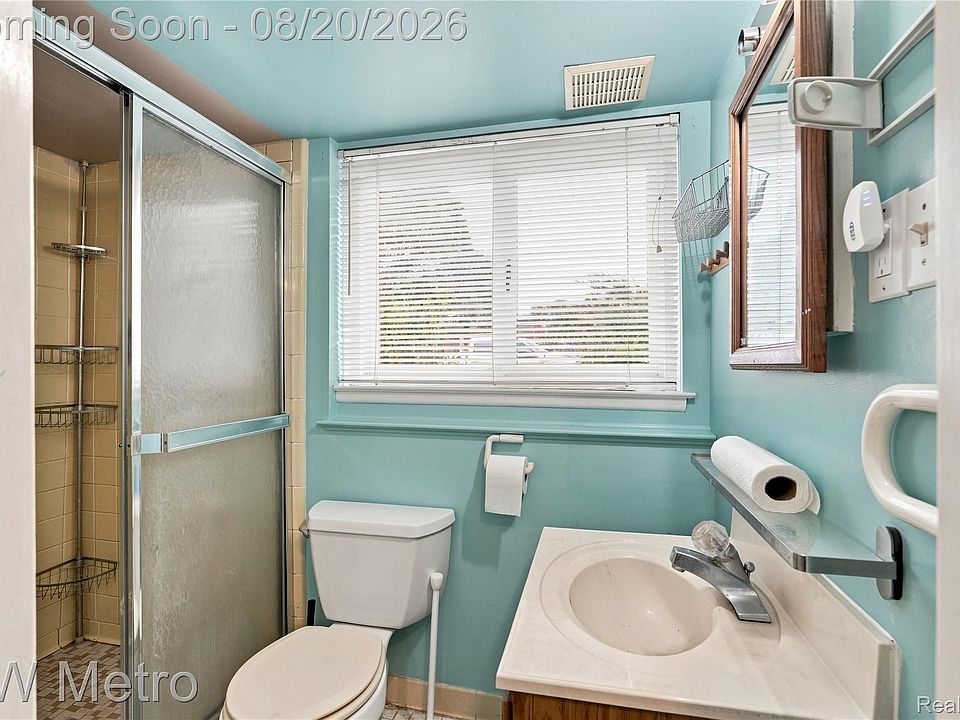 32438 Washington St, photo 23