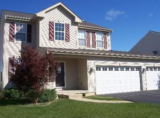 2894 Frances Ln, Montgomery, IL 60538