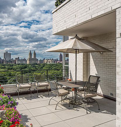 3rd image of 900 5th Ave APT 17A