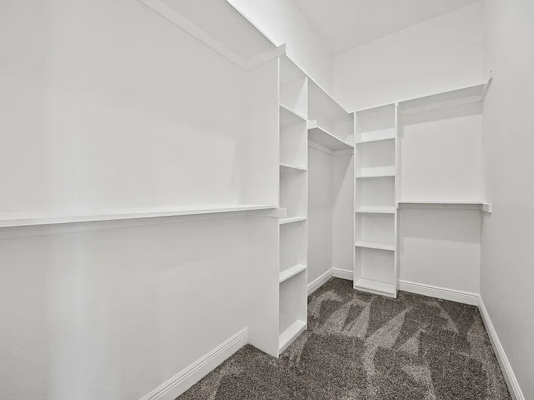 202 Dover Dr — Photo 15