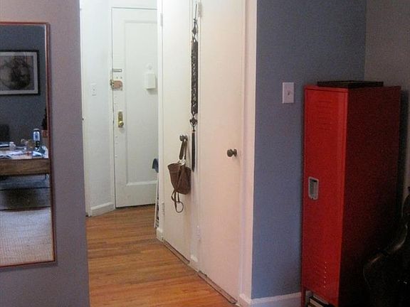 3rd image of 431 W 45th St APT 5B