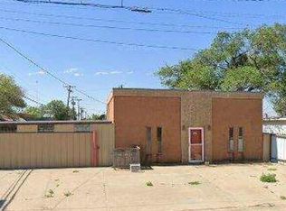 107 W 9th St, Hale Center, TX 79041