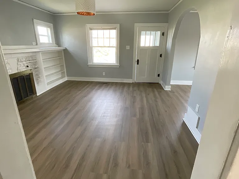 217 Dotson Dr — Photo 5