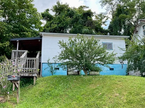 203 Bellevue Rd, Huntington, WV 25702