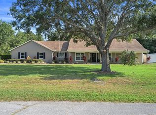 4205 Chase Dr, Zephyrhills, FL 33543