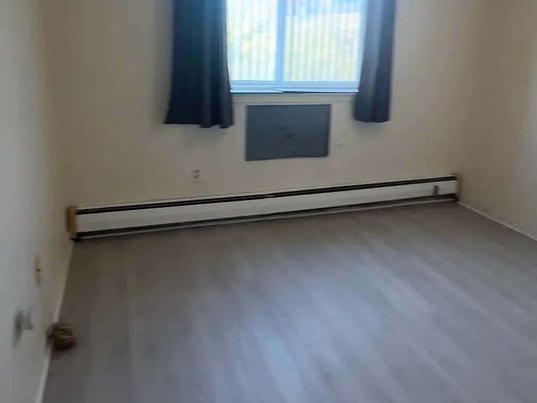 43-73 Union St #6B — Photo 6