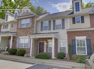 8408 Summerglen Cir, Charlotte, NC 28227