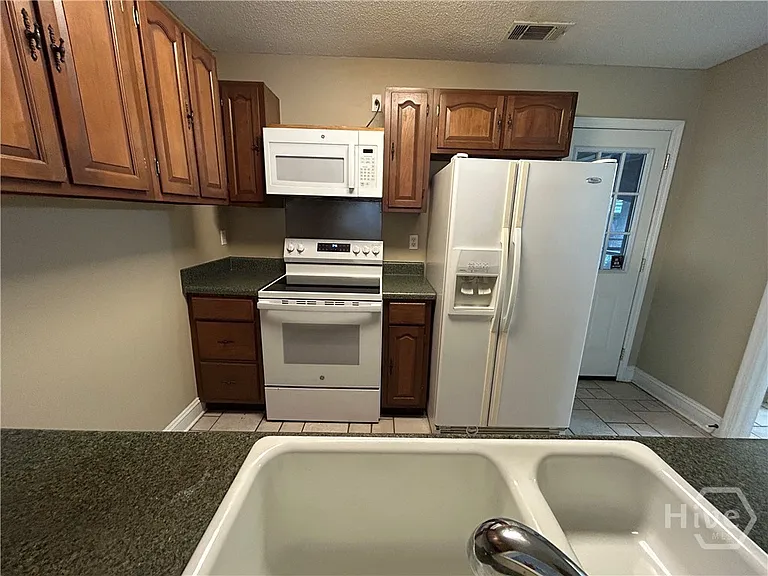 118 Fox Chase Rd — Photo 5