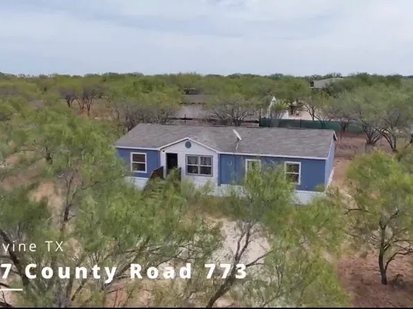 1007 COUNTY ROAD 773, Devine, TX 78016