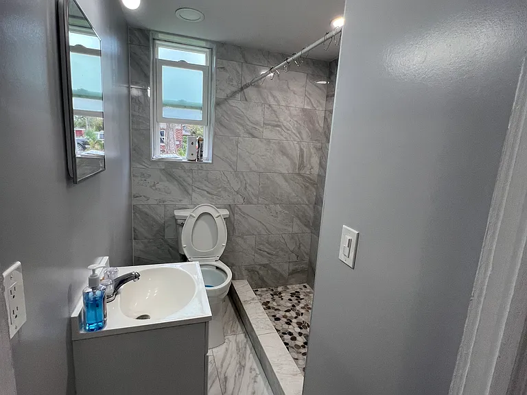 1345 McConihe St #1 — Photo 6
