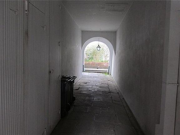 2nd image of 825 Chartres St #3
