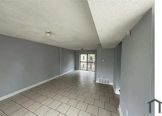 5210 Flowering Peach Dr — Photo 4