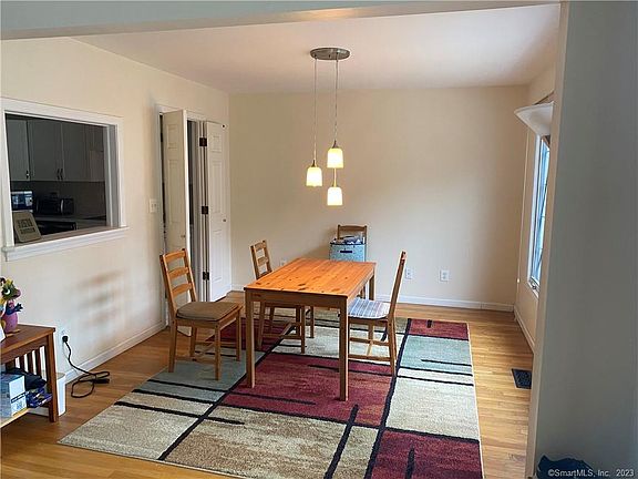 5th image of 309 Hickory Woods Ln #309
