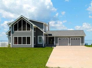 19557 Ravenswood Ct, Lanse, MI 49946