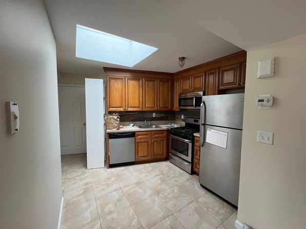 (undisclosed Address)