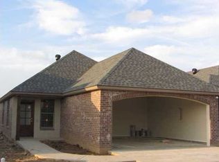 703 Rolling Mill Ln, Youngsville, LA 70592
