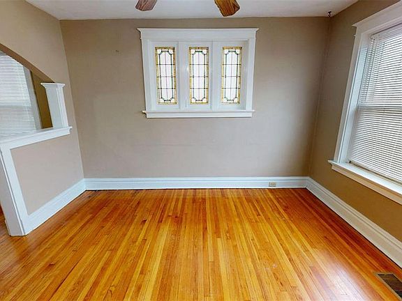 2nd image of 4614 Shenandoah Ave