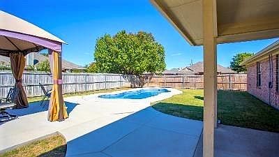 3rd image of 337 Bicole Dr