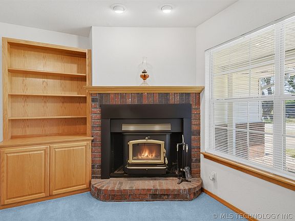 4th image of 16292 S 337th East Ave