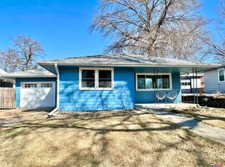 318 E Roberts St, Seward, NE 68434