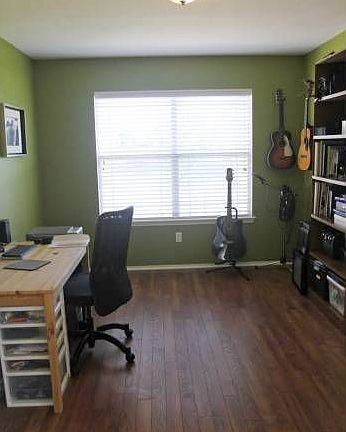 study, or 4th bedroom