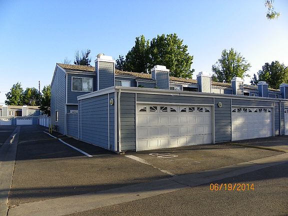 4th image of 15735 Nordhoff St Unit 5