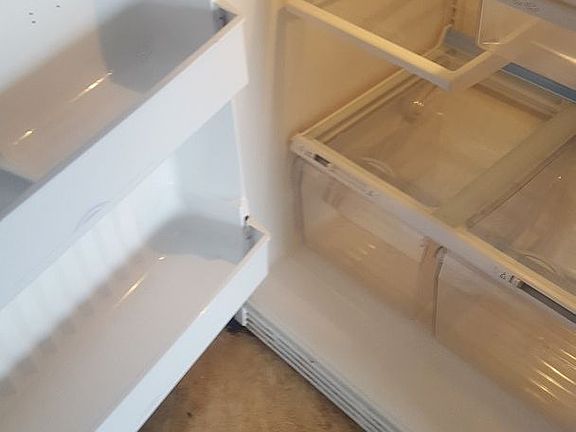 5th image of 2000 NE 135th St #407