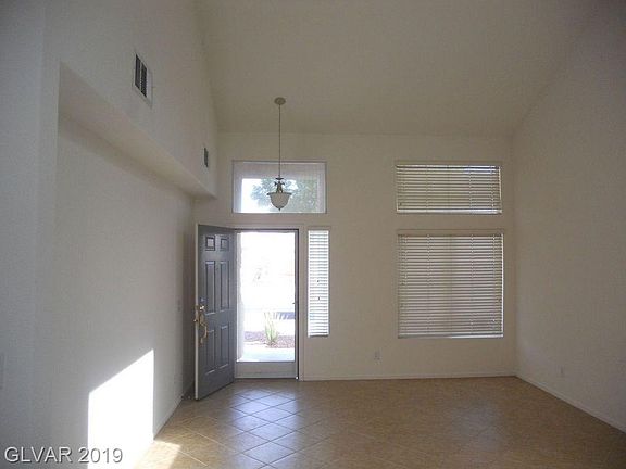 4th image of 6229 Highland Gardens Dr #0