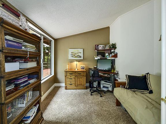4th image of 74 Knollwood Dr #74
