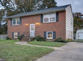 807 221st St, Pasadena, MD 21122