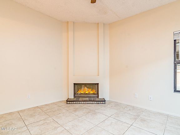 4th image of 2458 N Palo Dulce Dr