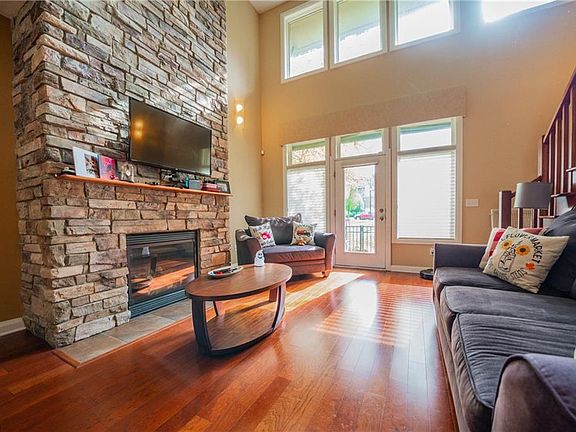 4th image of 1392 Slate Ct