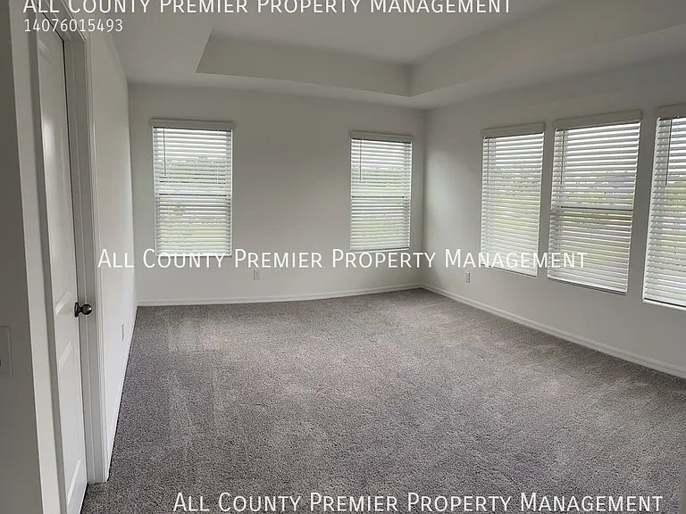 6460 Barnstorm Way — Photo 8