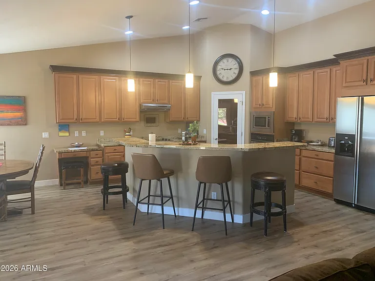 4711 E Sleepy Ranch Rd — Photo 5